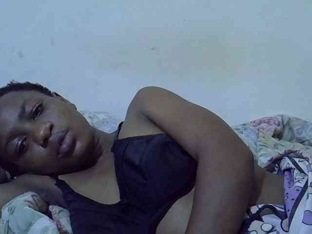 Queen-fantacy webcam