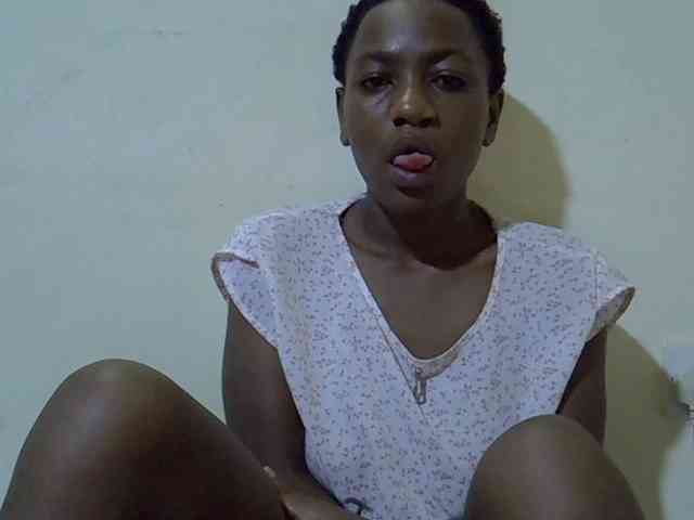 Queen-fantacy webcam