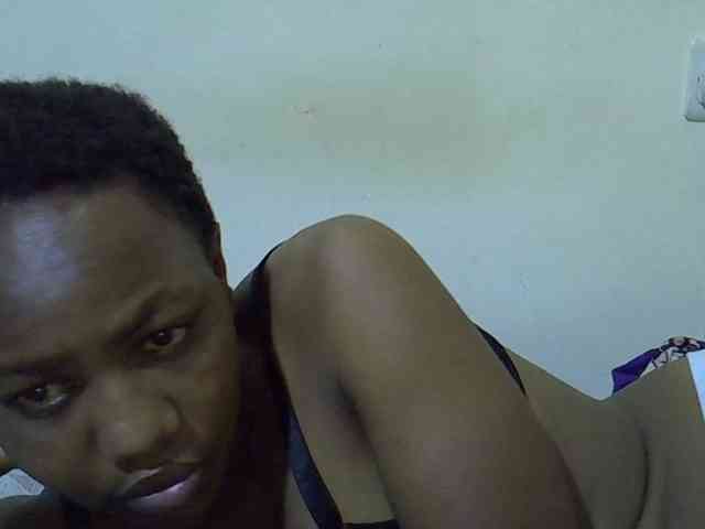 Queen-fantacy webcam