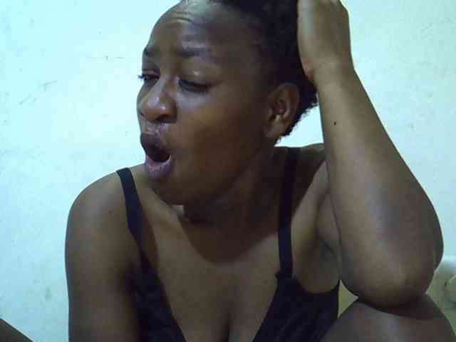 Queen-fantacy webcam