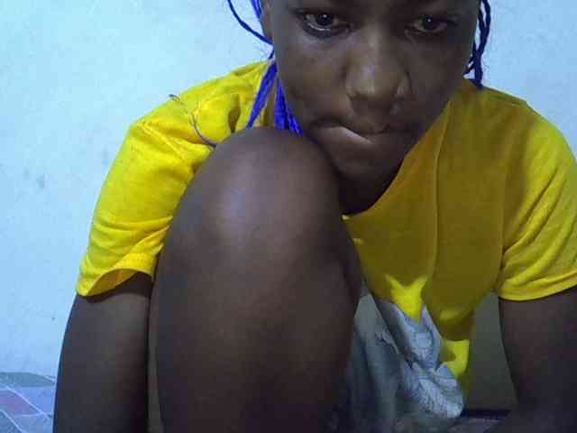 Queen-fantacy webcam