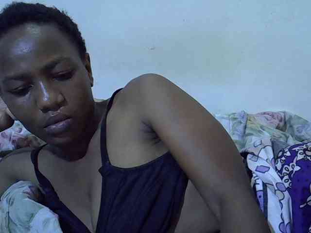 Queen-fantacy webcam