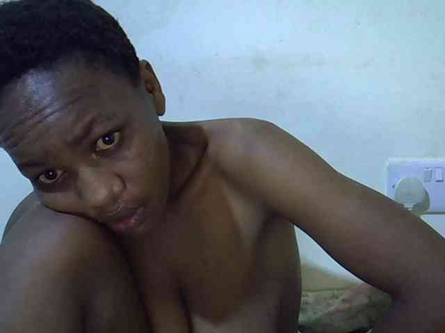 Queen-fantacy webcam