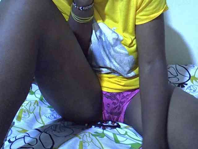 Queen-fantacy webcam