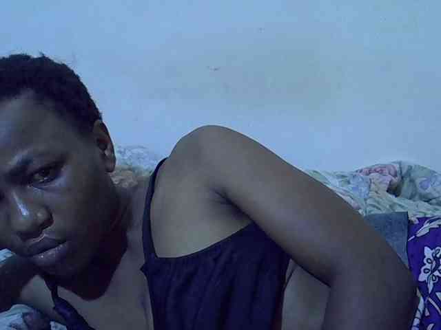 Queen-fantacy webcam