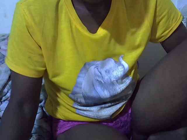 Queen-fantacy webcam