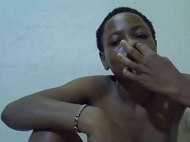 Queen-fantacy webcam