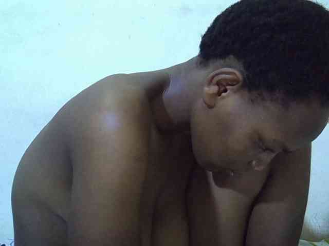 Queen-fantacy webcam