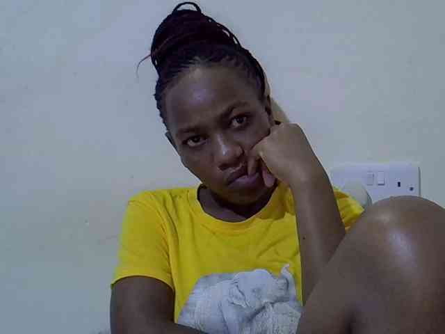 Queen-fantacy webcam