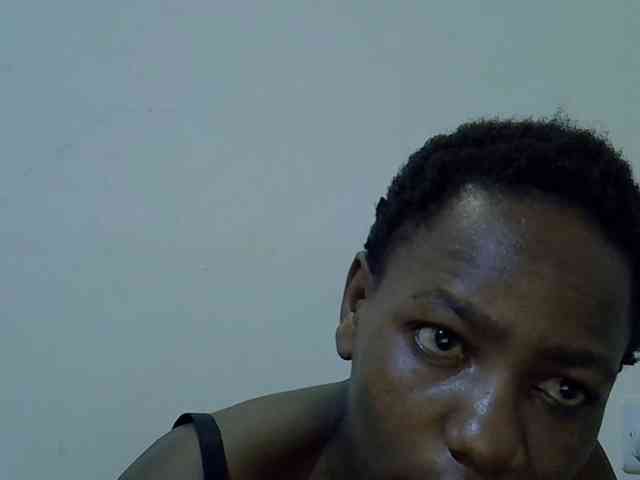 Queen-fantacy webcam