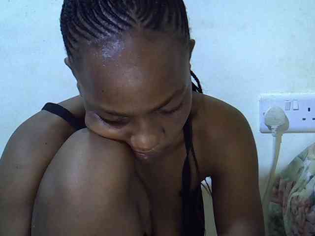 Queen-fantacy webcam