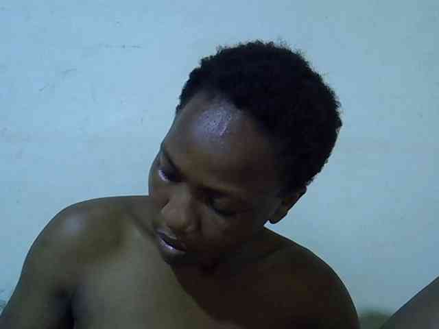 Queen-fantacy webcam