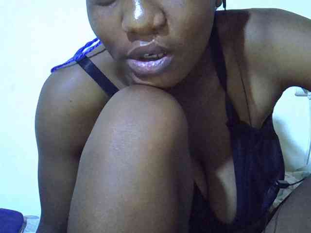 Queen-fantacy webcam