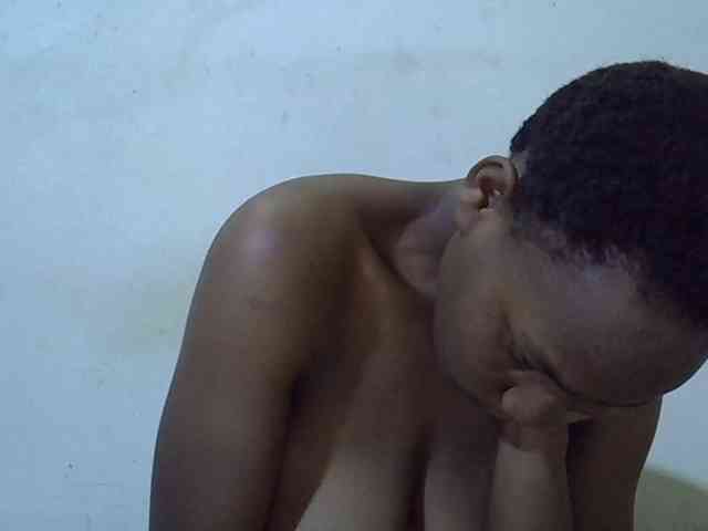 Queen-fantacy webcam