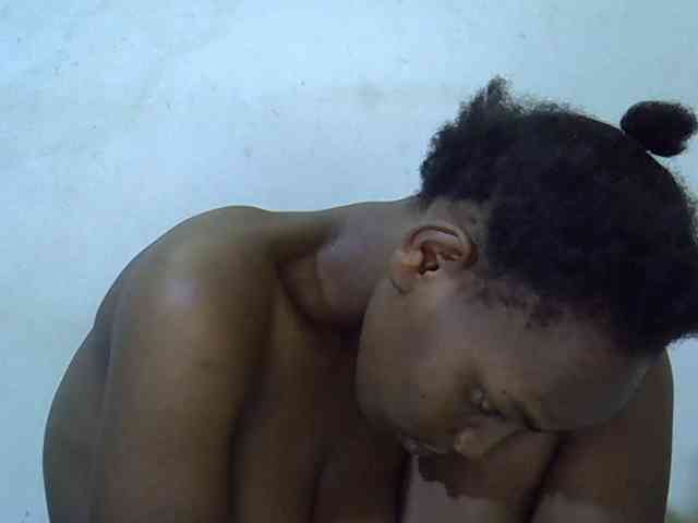 Queen-fantacy webcam