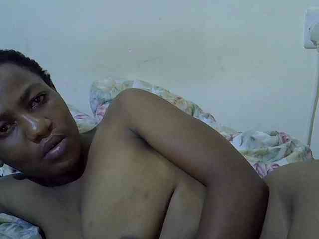 Queen-fantacy webcam