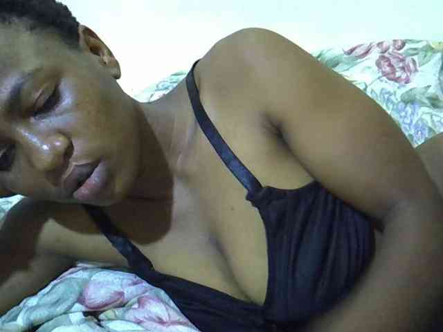 Queen-fantacy webcam