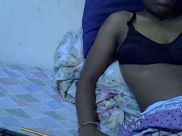 Queen-fantacy webcam