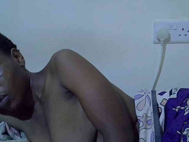 Queen-fantacy webcam