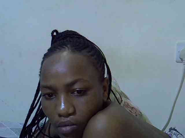 Queen-fantacy webcam