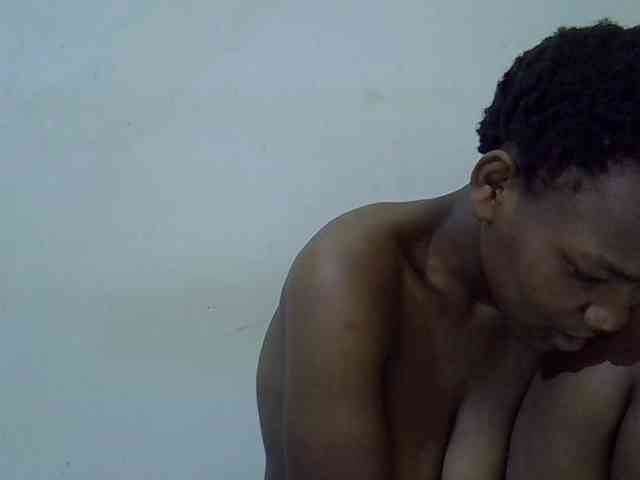 Queen-fantacy webcam