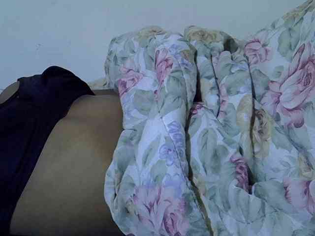 Queen-fantacy webcam