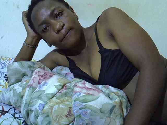 Queen-fantacy webcam