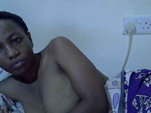 Queen-fantacy webcam