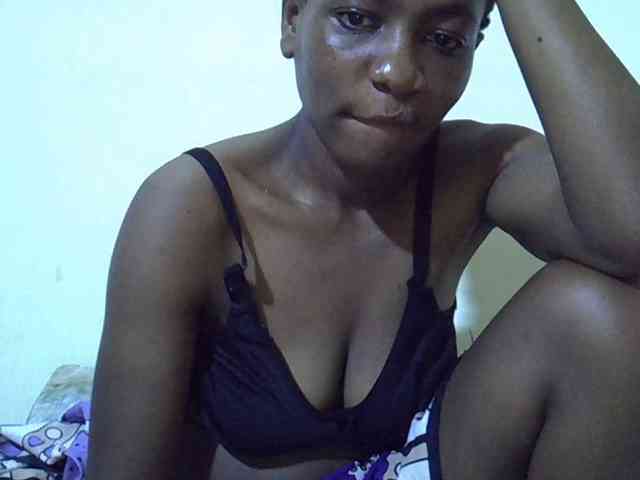 Queen-fantacy webcam