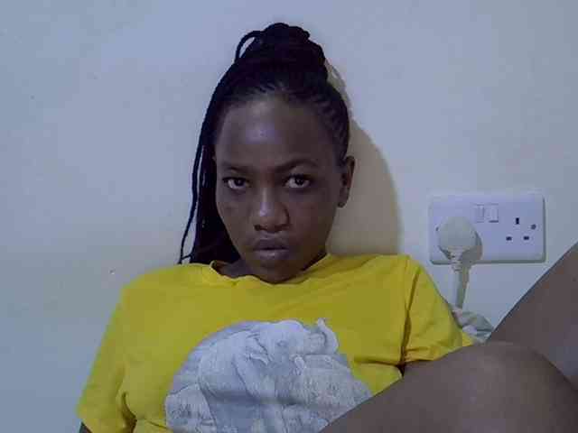 Queen-fantacy webcam