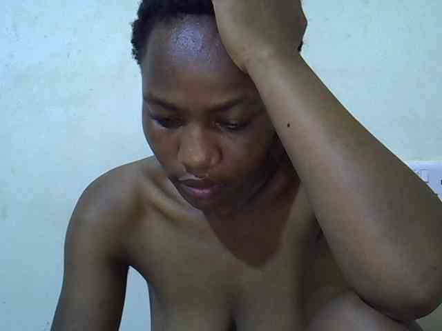 Queen-fantacy webcam