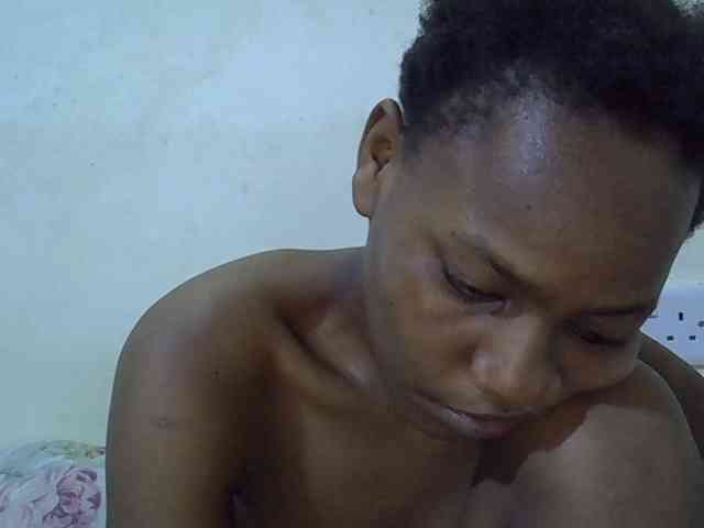 Queen-fantacy webcam