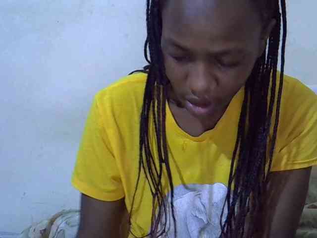 Queen-fantacy webcam