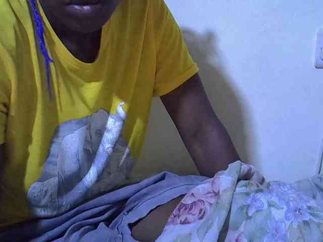 Queen-fantacy webcam