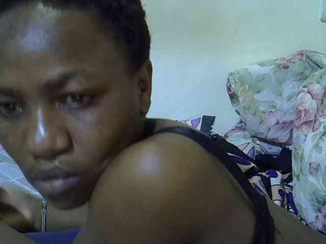 Queen-fantacy webcam