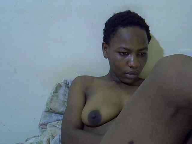 Queen-fantacy webcam