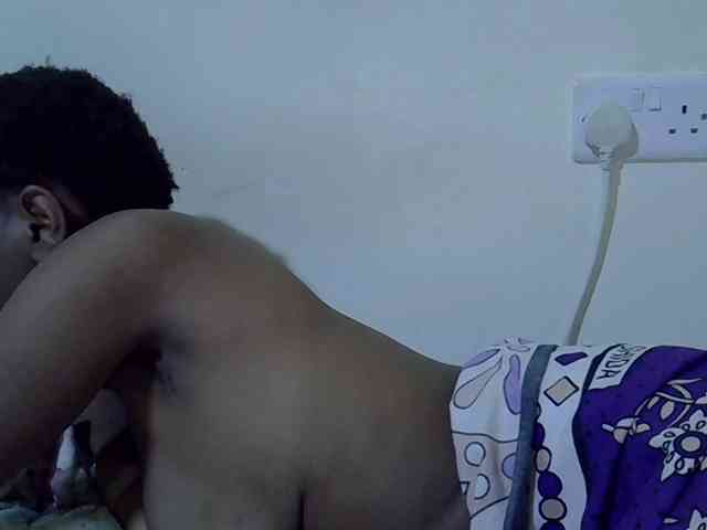 Queen-fantacy webcam