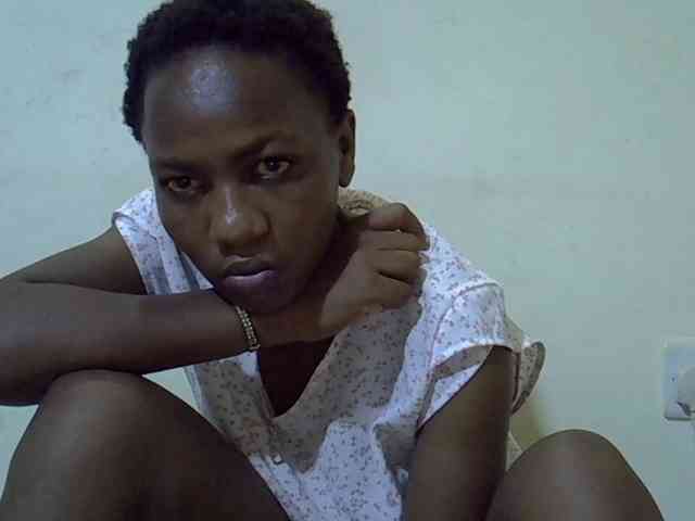 Queen-fantacy webcam