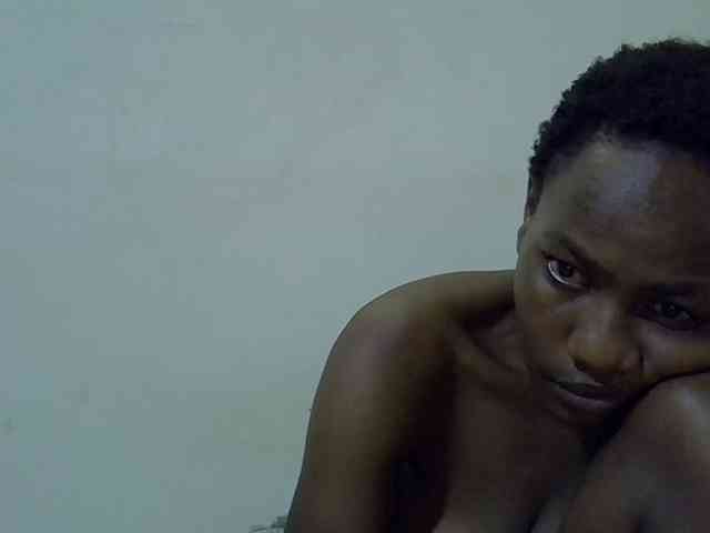 Queen-fantacy webcam