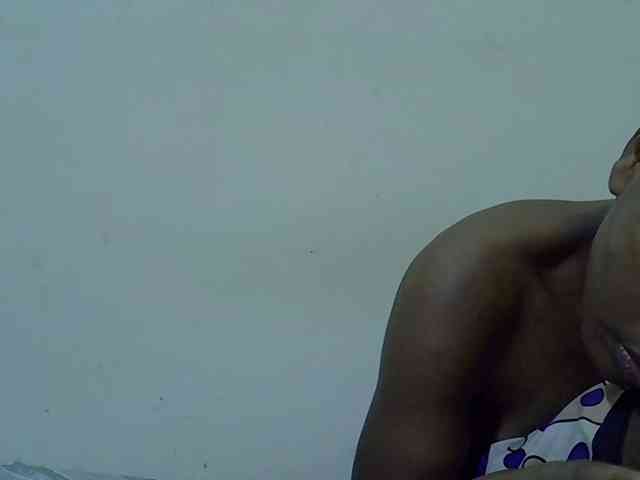 Queen-fantacy webcam