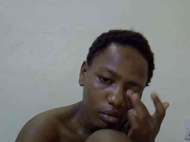 Queen-fantacy webcam