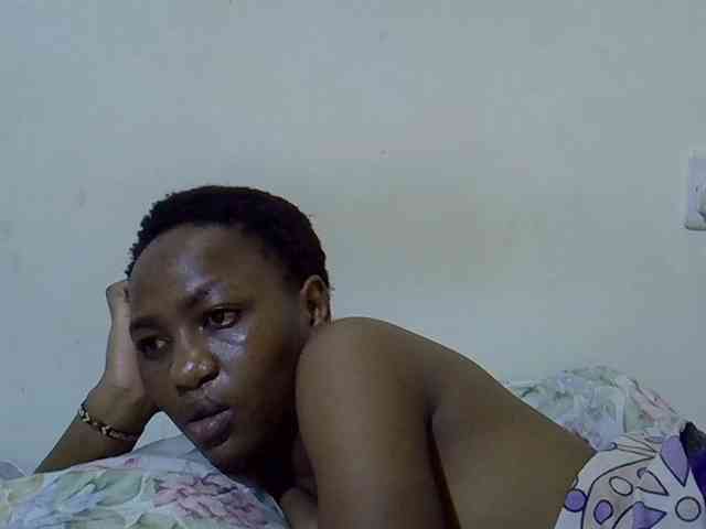 Queen-fantacy webcam