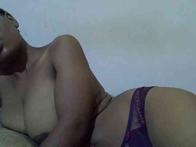 Queen-fantacy webcam