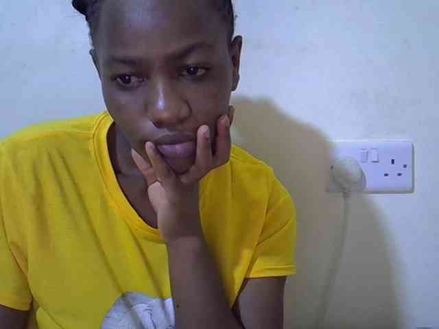 Queen-fantacy webcam