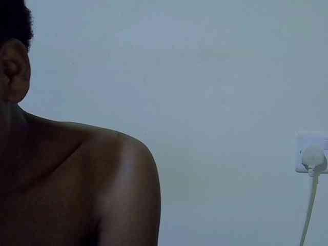 Queen-fantacy webcam