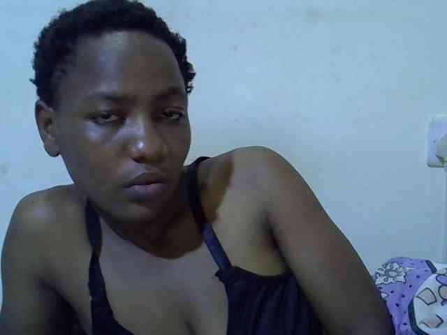 Queen-fantacy webcam