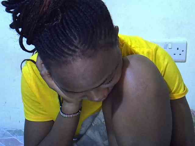 Queen-fantacy webcam