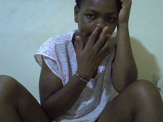 Queen-fantacy webcam