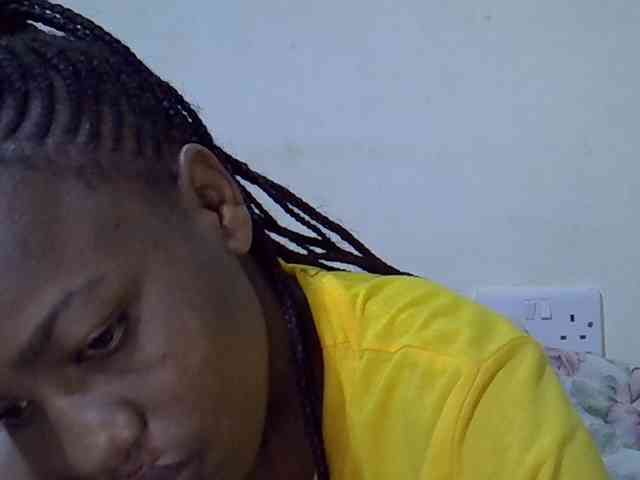 Queen-fantacy webcam