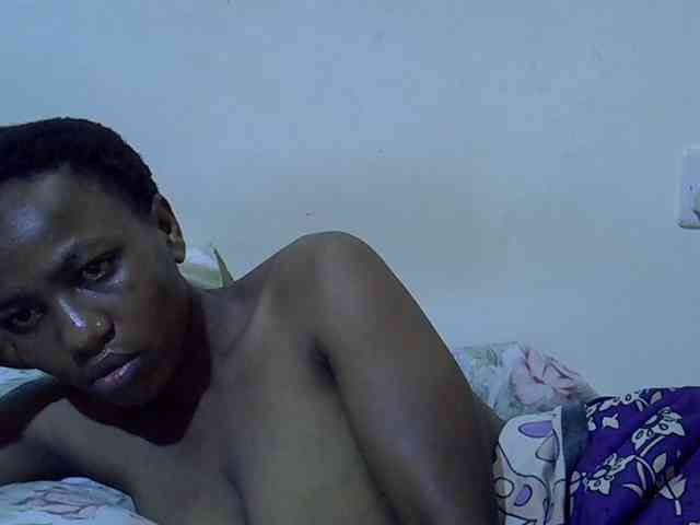 Queen-fantacy webcam